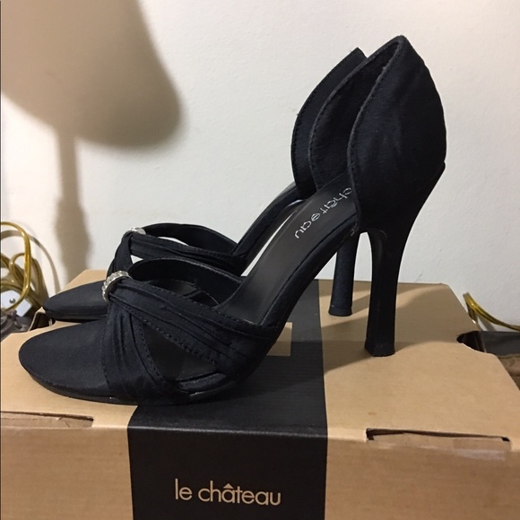 Le Chateau Dress Shoes - Picture 2 of 3